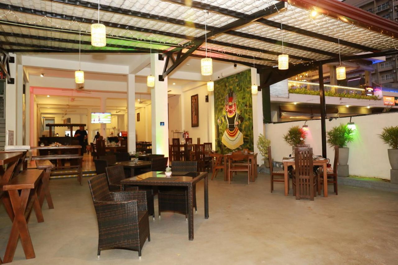Hotel Coconut Primitive Negombo Exteriér fotografie