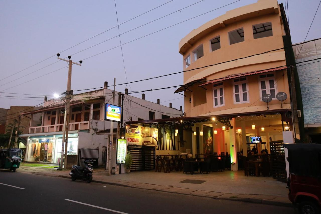 Hotel Coconut Primitive Negombo Exteriér fotografie
